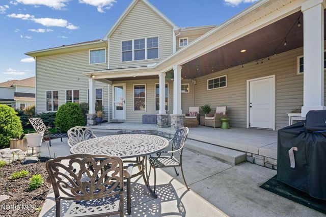 3832 Timber Valley Drive, Maumee, OH 43537