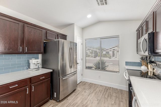 2245 E SOFT WIND Drive, Phoenix, AZ 85024