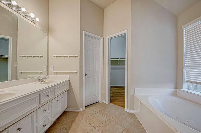 22114 Winter Sky Lane, Richmond, TX 77469