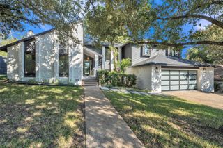 2100 Apricot Glen DR, Austin, TX 78746