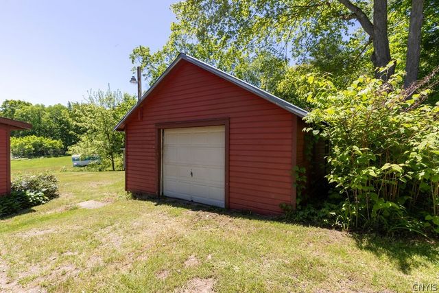 2063 State Route 48, Granby, NY 13069