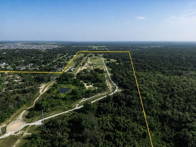 5555 E HINSON AVENUE, Haines City, FL 33844