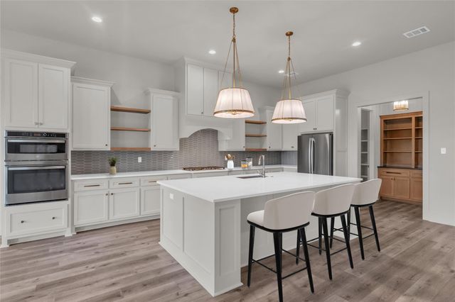 24921 Hopeview Way, Montgomery, TX 77356