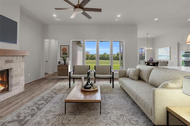 24921 Hopeview Way, Montgomery, TX 77356