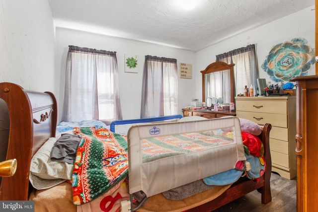 14 FAIR AVE, Hanover, PA 17331