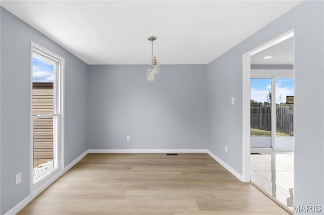32 Plum Tree Drive, St Peters, MO 63376