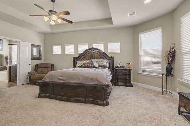 5728 Brookside Drive, Denton, TX 76226