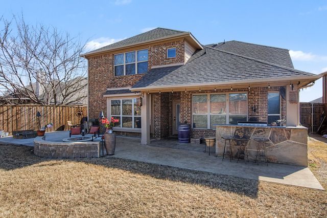 5728 Brookside Drive, Denton, TX 76226