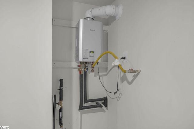 214 Coulter Court, Pendleton, SC 29670