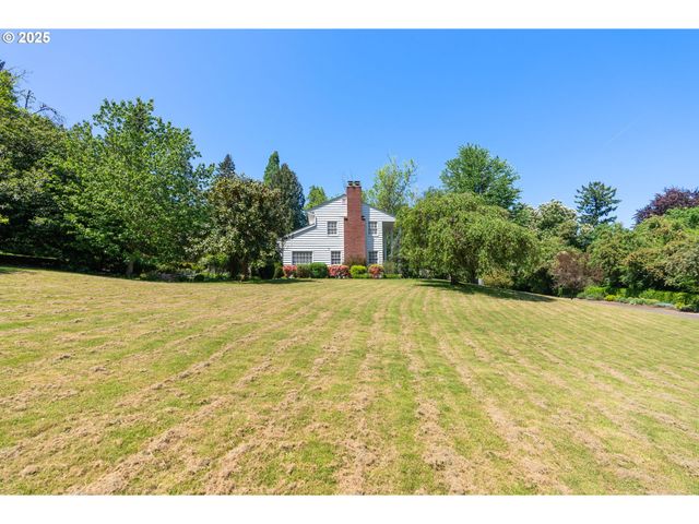 11385 S RIVERWOOD Rd, Portland, OR 97219