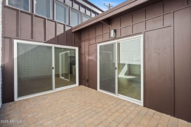 2933 N CASA TOMAS Court, Phoenix, AZ 85016