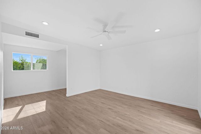 2933 N CASA TOMAS Court, Phoenix, AZ 85016