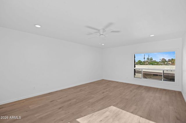 2933 N CASA TOMAS Court, Phoenix, AZ 85016