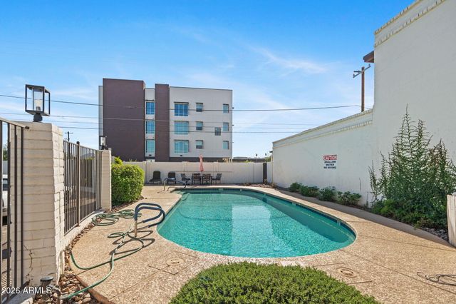 2933 N CASA TOMAS Court, Phoenix, AZ 85016