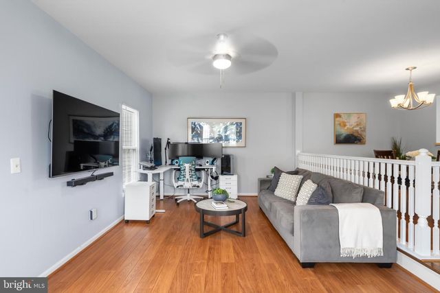 20944 ROOTSTOWN TER, Ashburn, VA 20147
