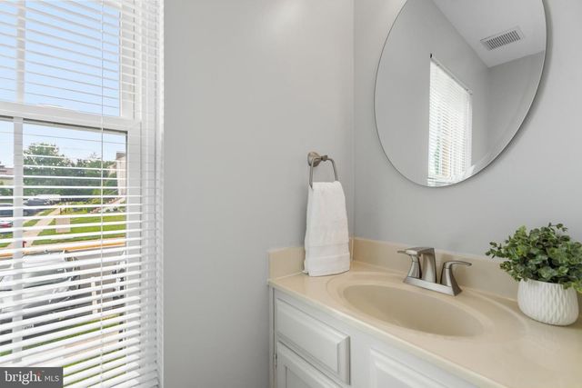20944 ROOTSTOWN TER, Ashburn, VA 20147