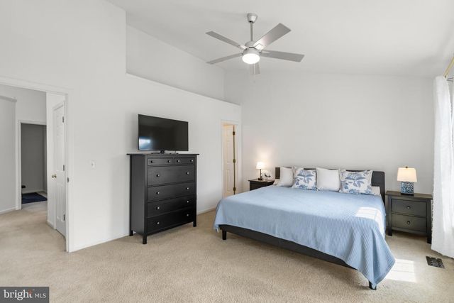 20944 ROOTSTOWN TER, Ashburn, VA 20147
