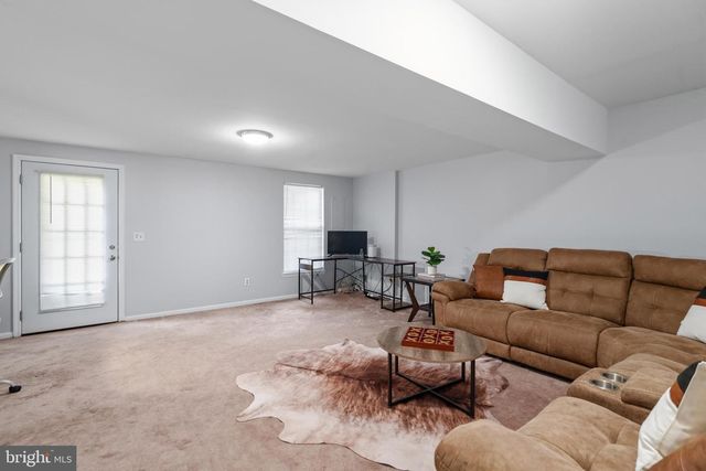 20944 ROOTSTOWN TER, Ashburn, VA 20147