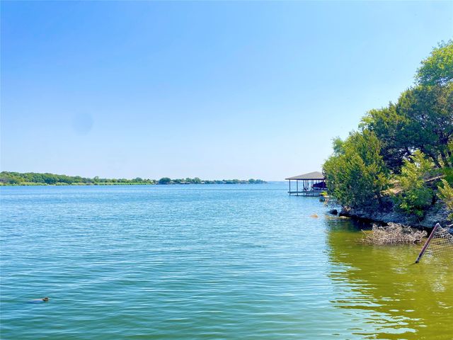 5407 Cold Water Court, Granbury, TX 76048