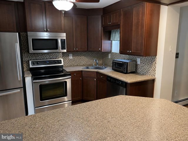 1 EASTSHIP RD, Baltimore, MD 21222