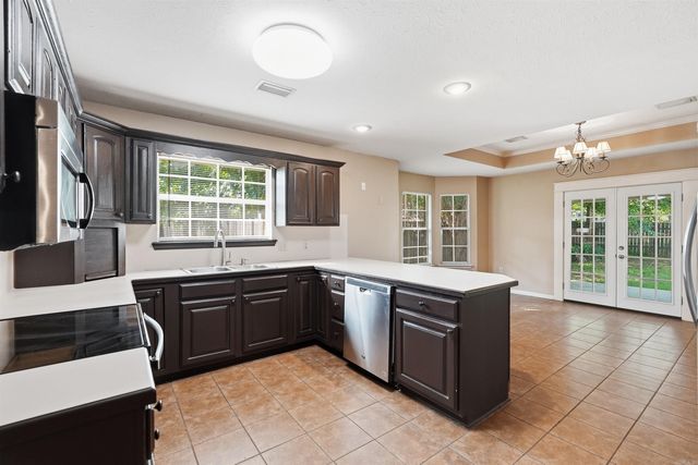 104 Applegate, Conway, AR 72034