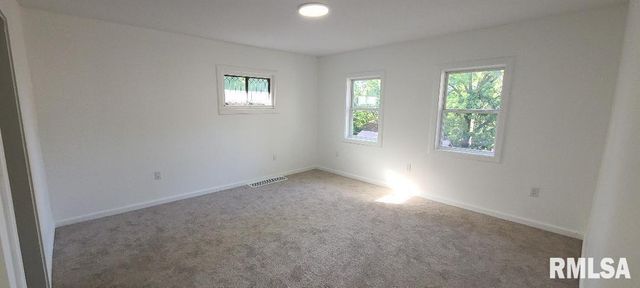 926 43RD Street, Rock Island, IL 61201