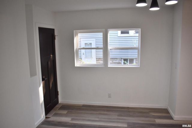 926 43RD Street, Rock Island, IL 61201