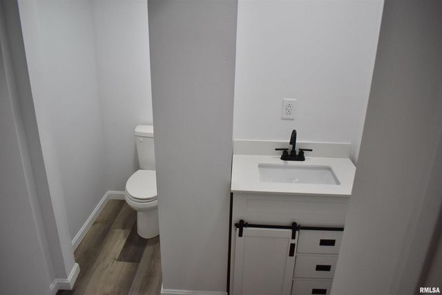 926 43RD Street, Rock Island, IL 61201