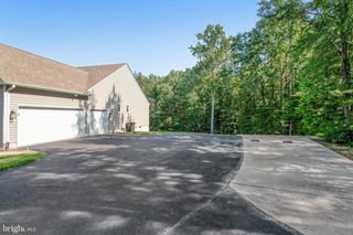 963 WHITE OAK RD, Fredericksburg, VA 22405