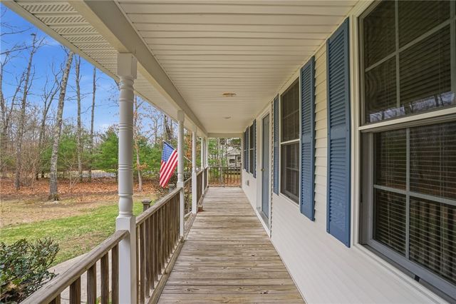 138 Dover Lane, Richmond, RI 02812