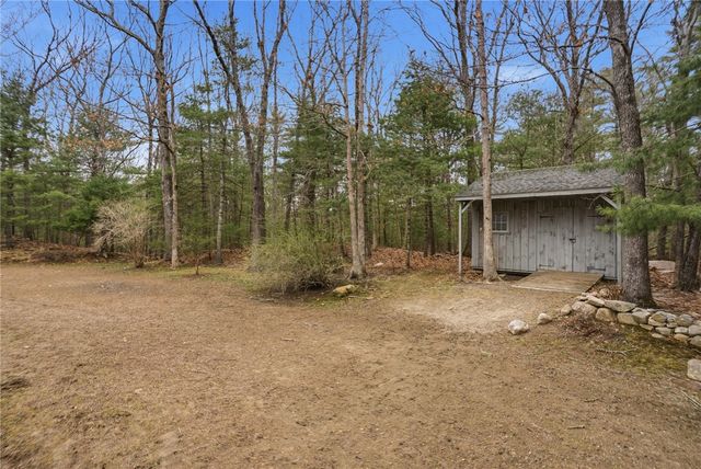 138 Dover Lane, Richmond, RI 02812