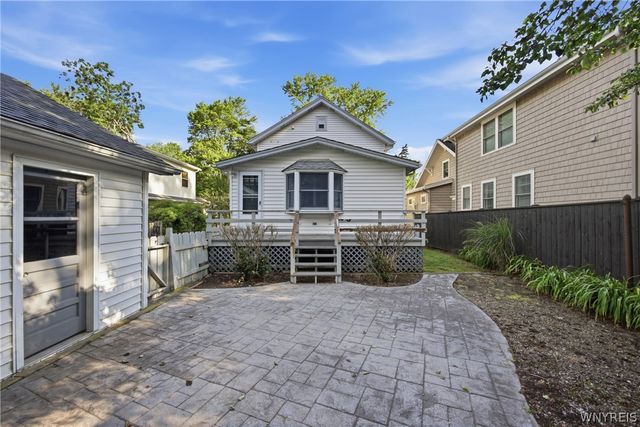 259 California Drive, Amherst, NY 14221