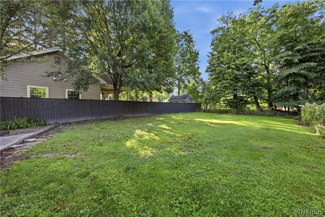 259 California Drive, Amherst, NY 14221