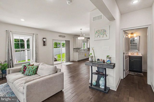 105 TREVOR DR, West Chester, PA 19380