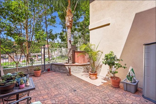 15 Pacifica, Aliso Viejo, CA 92656