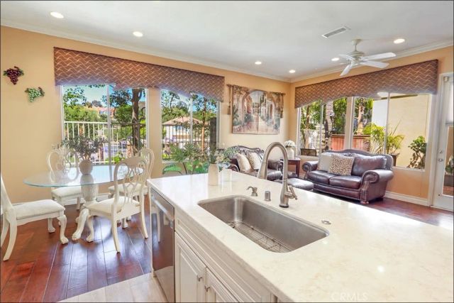 15 Pacifica, Aliso Viejo, CA 92656