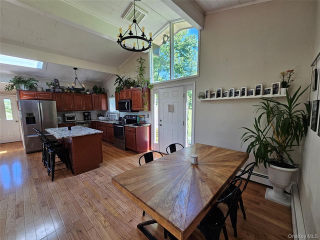 375 Eatontown Road, Port Jervis, NY 12771