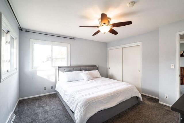 8149 S White Oak DRIVE, Oak Creek, WI 53154