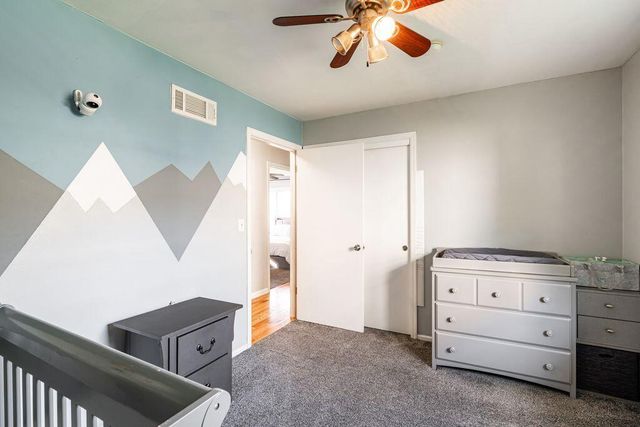 8149 S White Oak DRIVE, Oak Creek, WI 53154