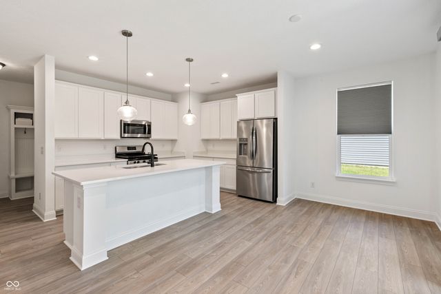 7350 Glen Park Way, Indianapolis, IN 46259