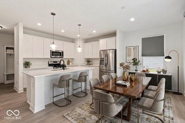 7350 Glen Park Way, Indianapolis, IN 46259