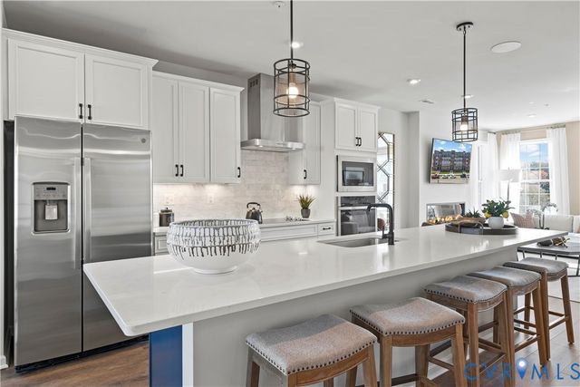 231 Brattice Dr, Midlothian, VA 23114