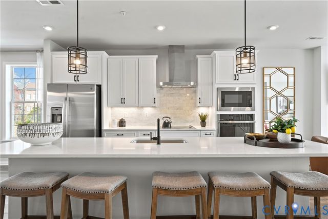 231 Brattice Dr, Midlothian, VA 23114