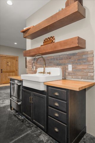 10201 W Jensen Rd, Cheney, WA 99004