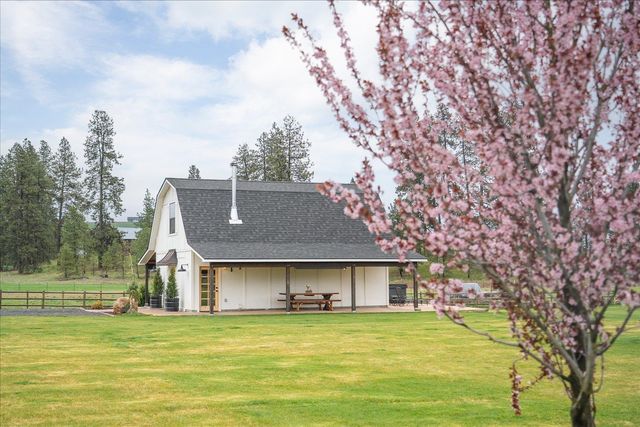 10201 W Jensen Rd, Cheney, WA 99004