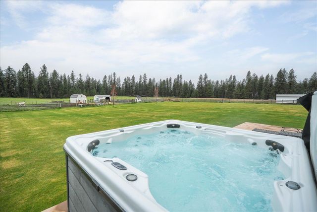 10201 W Jensen Rd, Cheney, WA 99004