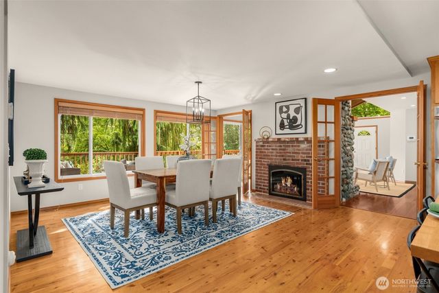 6183 NE 187th Place, Kenmore, WA 98028