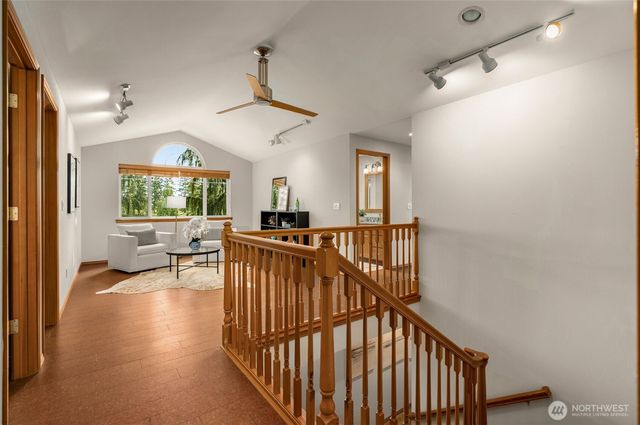 6183 NE 187th Place, Kenmore, WA 98028