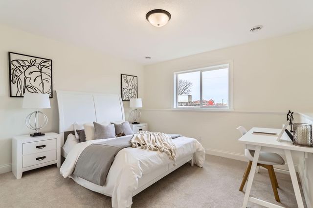 1185 136th Street E, Rosemount, MN 55068