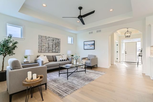 1185 136th Street E, Rosemount, MN 55068